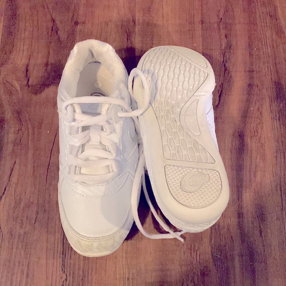 Chasse Size 1 cheer shoes